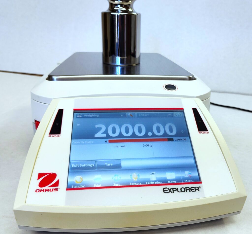 Ohaus Explorer EX2202/E